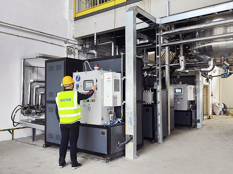 1729913174753309.jpg 聚氨酯反應(yīng)釜防爆<a href='http://m.mojp.cn/product/dianjiaredaoreyoulu.html' class='body-link'>電加熱導(dǎo)熱油爐</a> (1).jpg